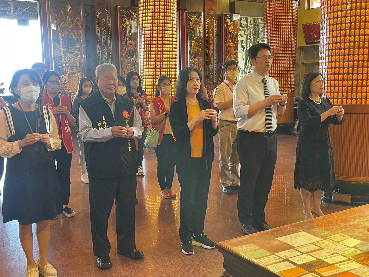 上香祈福